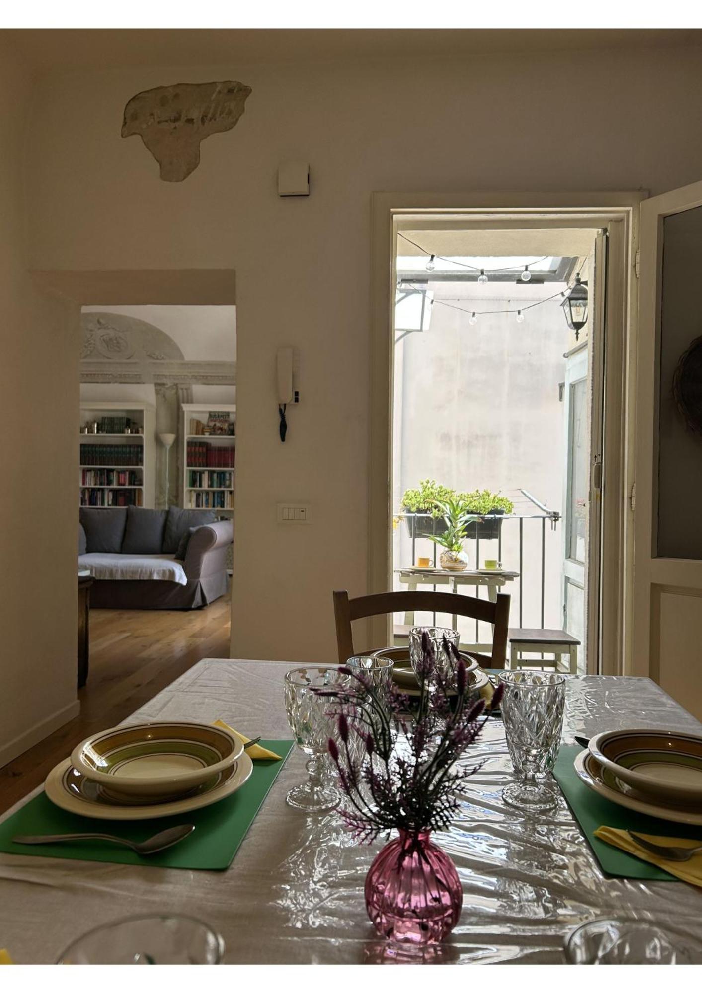 Frescos House *